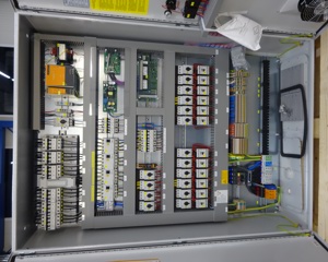 Control cab. Layer ALA Ventilation at the back